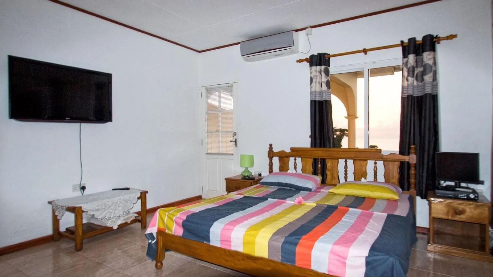 Haus Megan In Der Naehe Vom Strand Beau Vallon  Holiday home Beau Vallon (Mahe)